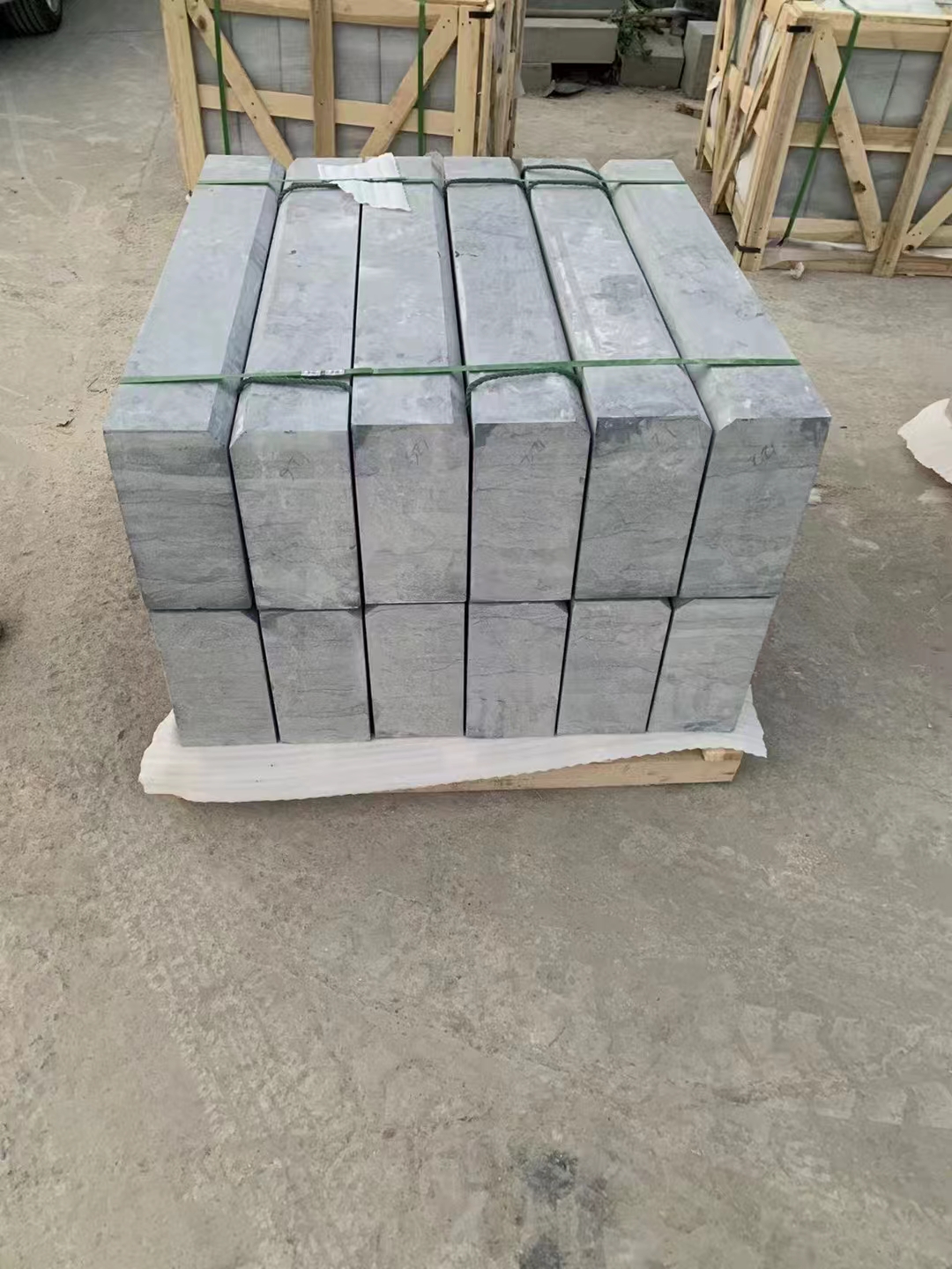 青石路牙石